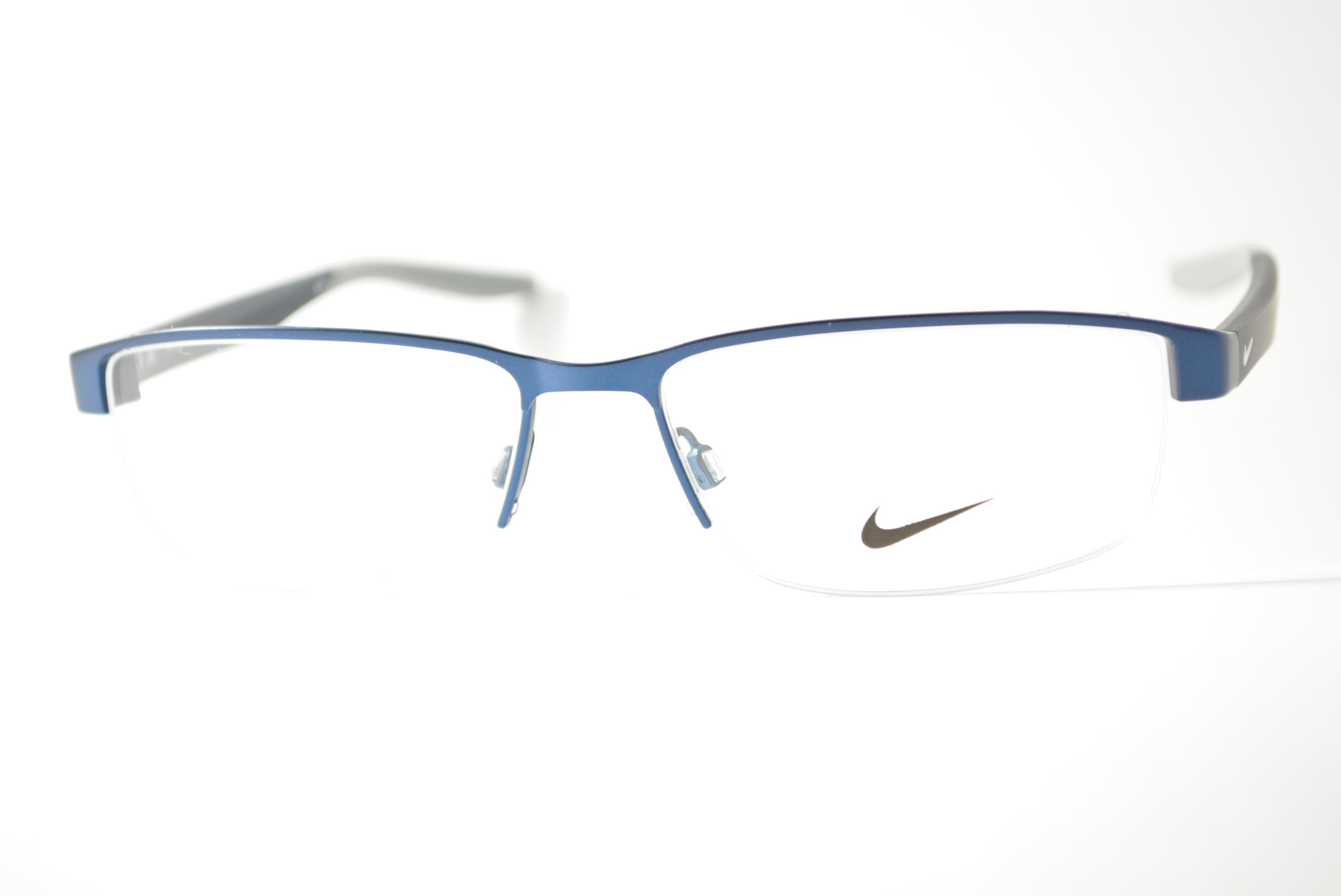 armação de óculos Nike mod 8138 405