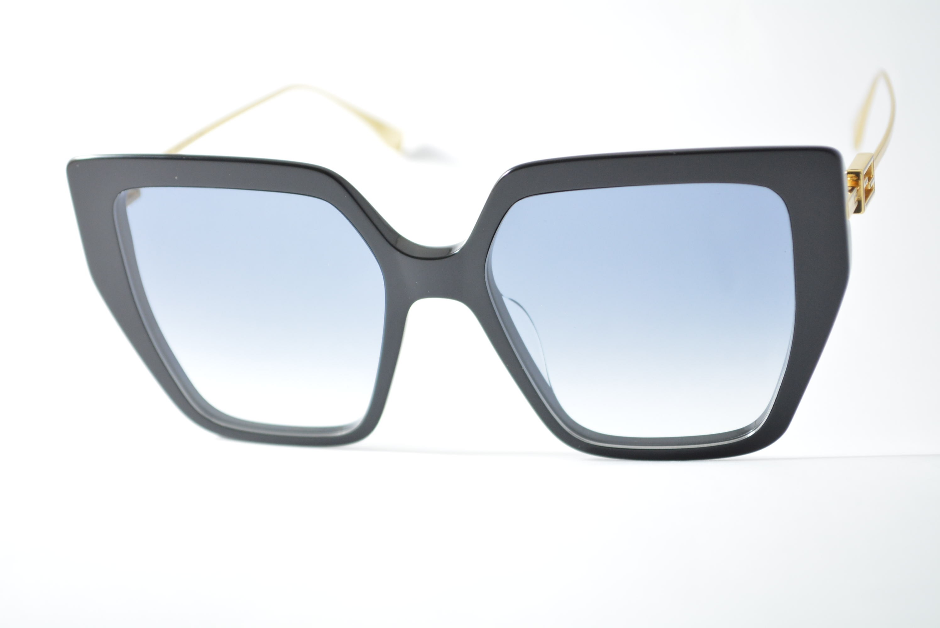 óculos de sol Fendi mod FE40012u 01b