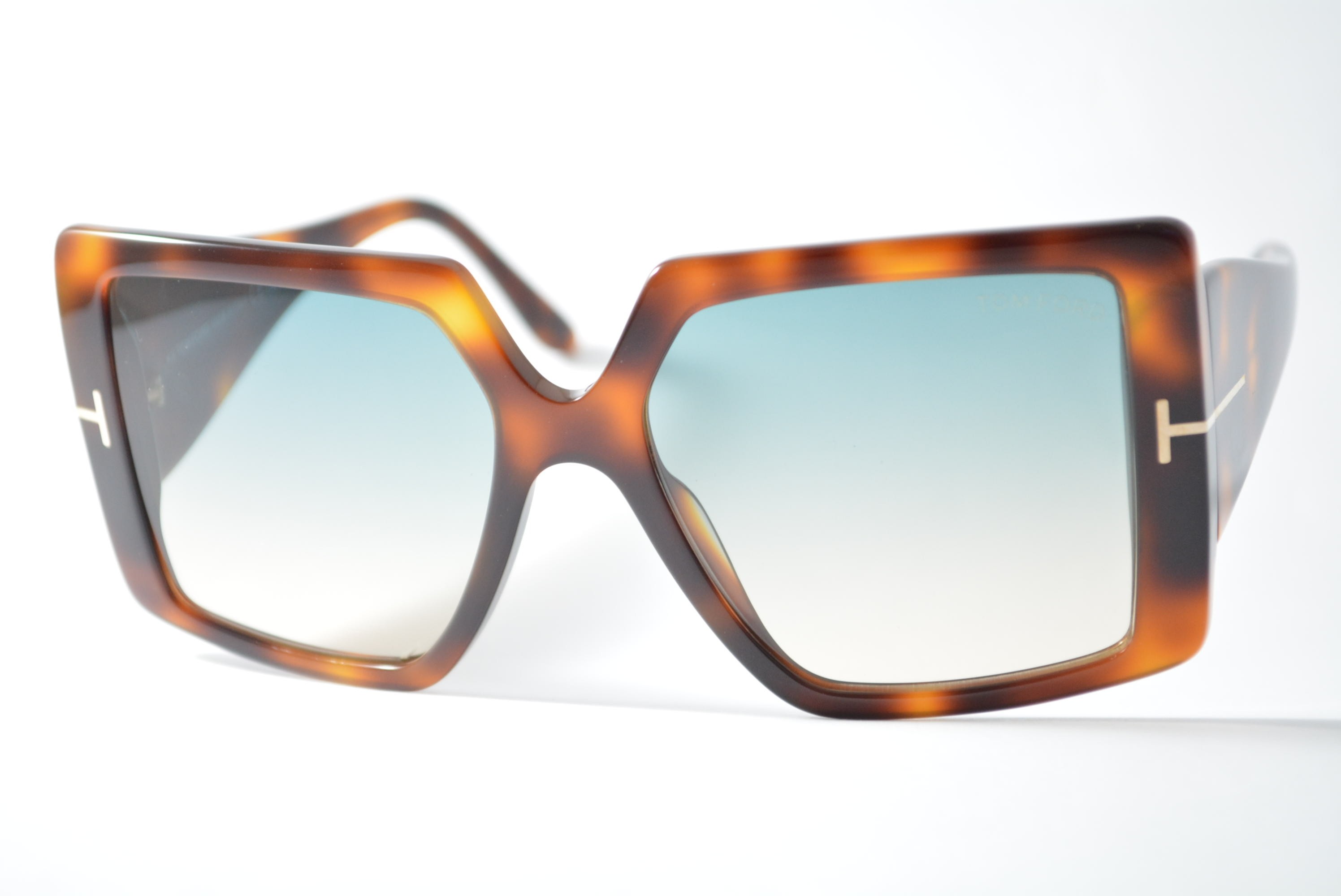 óculos de sol Tom Ford mod Quinn tf790 53p