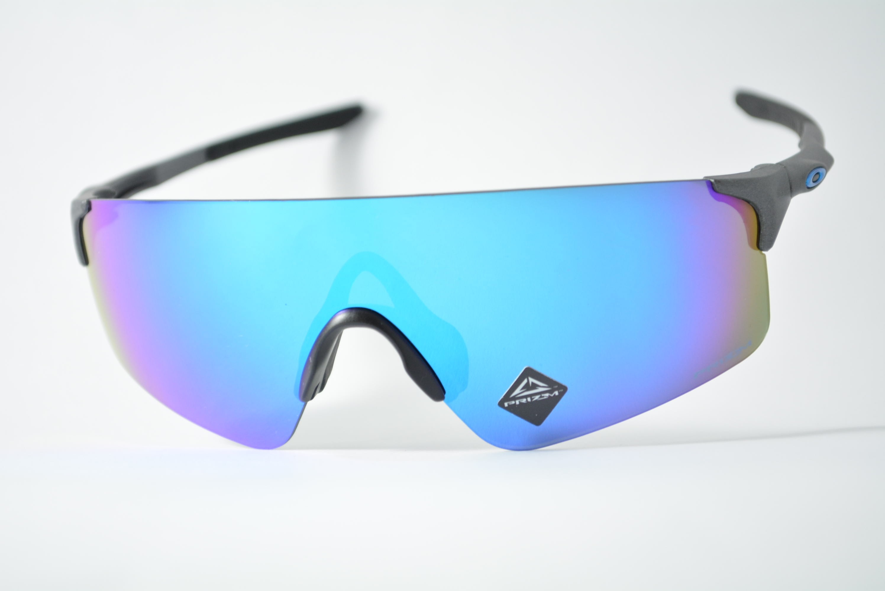 óculos de sol Oakley mod EvZero Blades 9454-0338