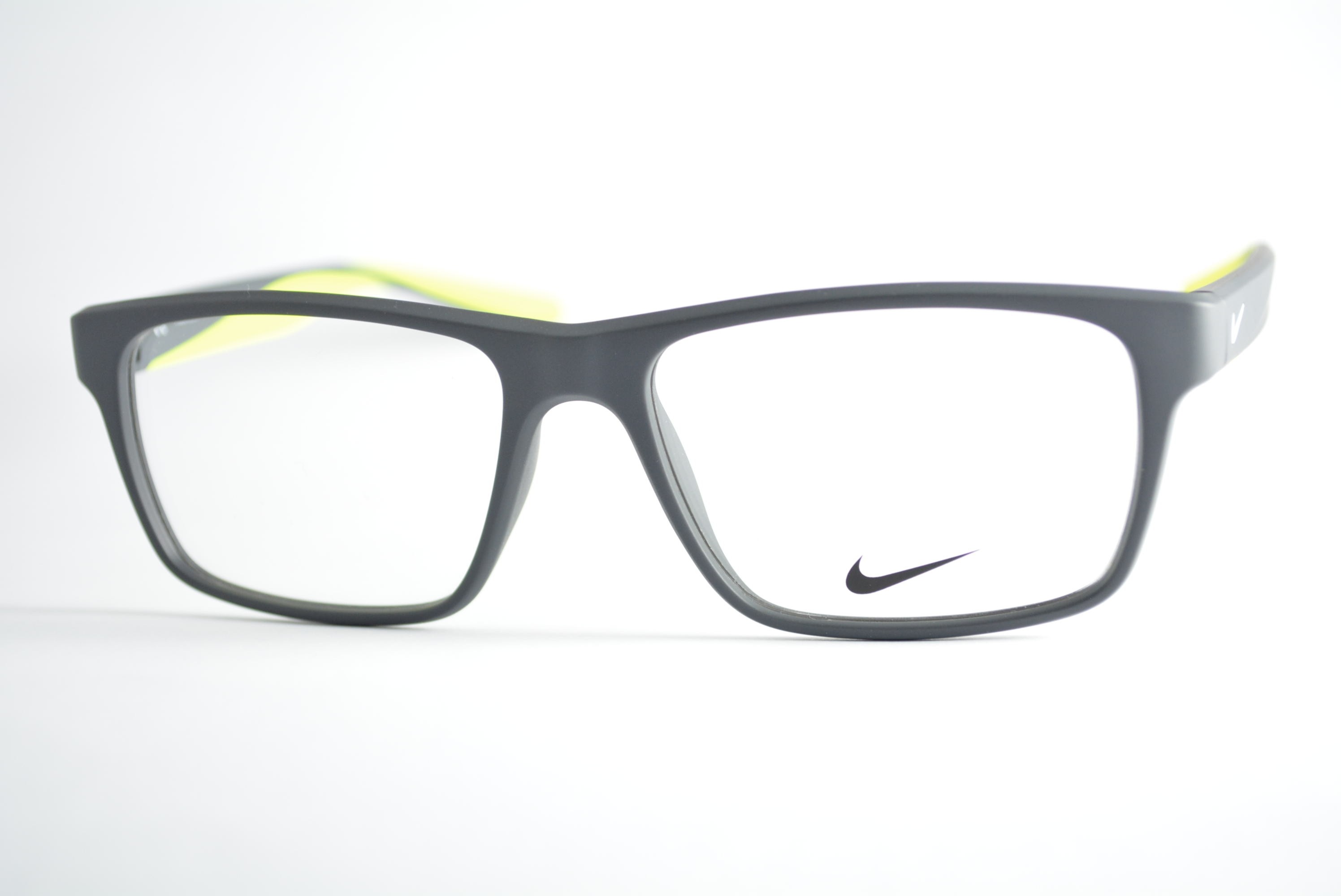 armação de óculos Nike mod 7101 060