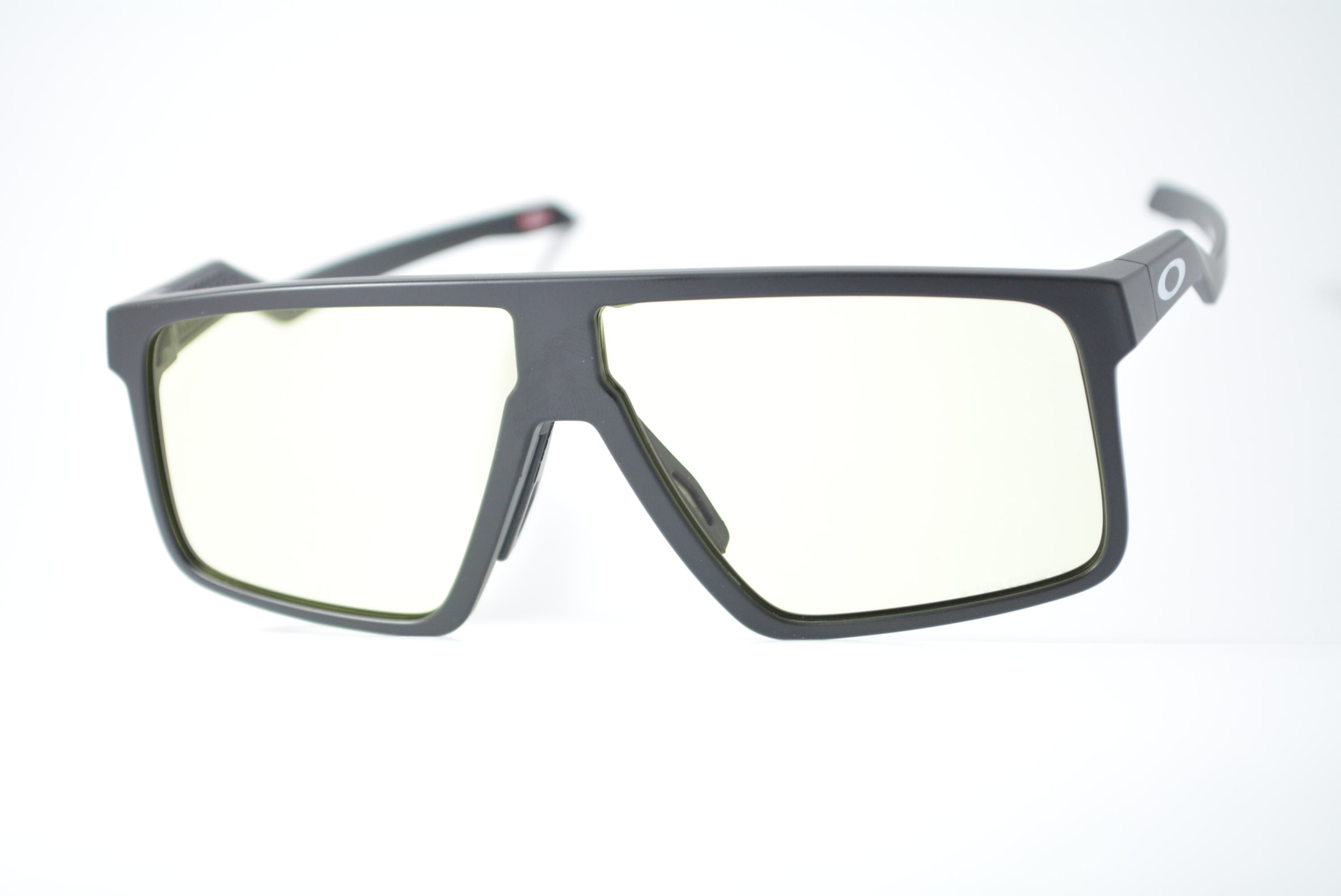 óculos de sol Oakley mod Helux prizm gaming 9285-0161